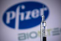 В Сингапуре медику ошибочно ввели пятикратную дозу COVID-вакцины Pfizer