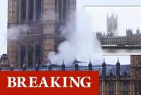 В британском парламенте сработала пожарная сигнализация: над зданием поднялся дым