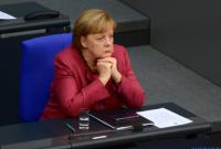 Меркель призвала к солидарности в распределении COVID-вакцин