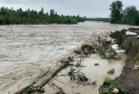 На Закарпатье уровень воды в реках поднимется на метр
