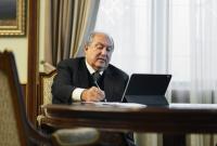 Президент Армении переносит COVID-19 в тяжелой форме