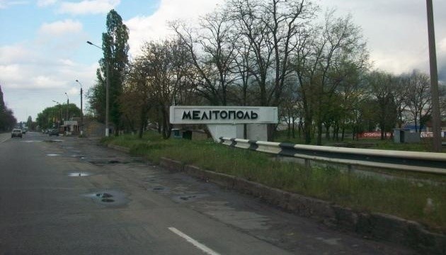 Враг не дает выехать из Мелитополя, людей отправляют только в Крым