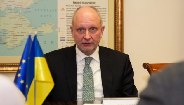 Украина может получить статус кандидата на вступление в ЕС уже в июне – Маасикас