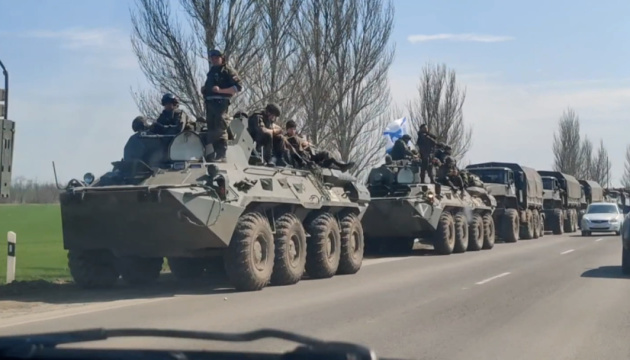 Большая колонна российских войск в Ростовской области двигается в сторону Донбасса - CNN