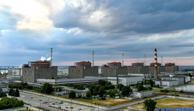 Угроза катастрофы мирового масштаба: две российские ракеты пролетели над Запорожской АЭС