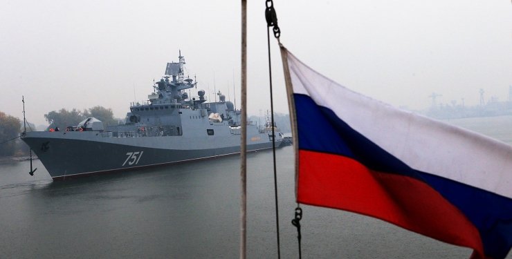 Флот РФ, несмотря на потерю "Москвы", может обстреливать Украину, — разведка Британии
