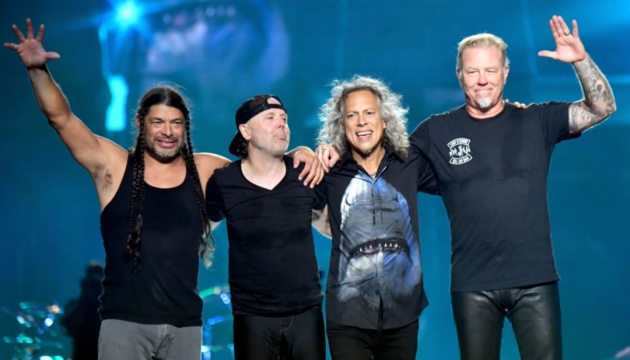 Легендарная группа Metallica пожертвовала $500 тысяч в поддержку украинцев