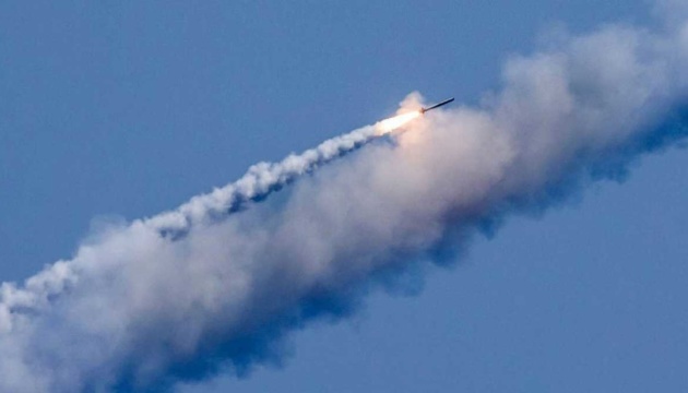 Захватчики выпустили крылатую ракету по Запорожью