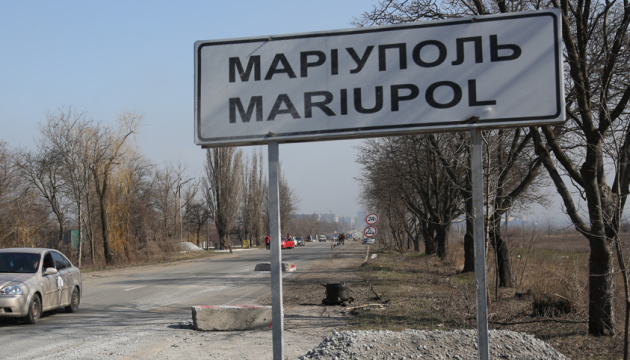 В Мариуполе россияне хотят устроить «парад пленных», переодев гражданских в форму ВСУ