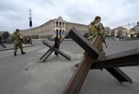 Украинские военные укрепляют третье кольцо обороны Киева