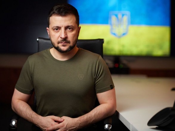 Зеленский обвинил киевские власти в плохой работе в условиях отключений электроэнергии