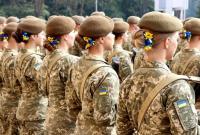 Воинский учет для женщин: в Минобороны предлагают сократить перечень профессий до 6