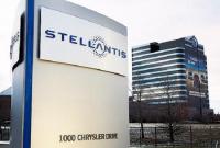 Stellantis инвестирует в компанию по восстановлению авто с пробегом
