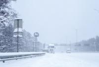 В Киеве завтра ожидается снегопад. Въезд грузовиков запретят