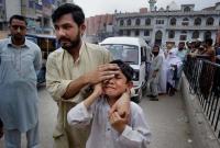 В результате землетрясения в Пакистане пострадали десятки человек