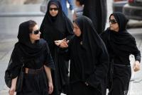 В столице Ирана за женщинами будет следить тайная полиция