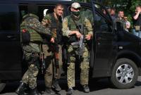 В оккупированном Комсомольском боевики со стрельбой разогнали мирный митинг, есть раненые - разведка