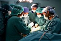 Американские ученые создали умную хирургическую нить для диагностики ран