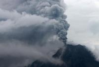 Извержение вулкана в Индонезии: погибло 7 человек