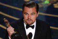 Леонардо Ди Каприо забыл "Оскар" после вечеринки в ресторане (видео)