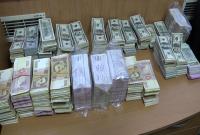В Киеве "накрыли" конверт с оборотом 3 миллиарда