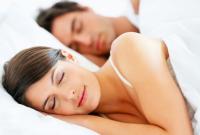 Ученые доказали, что женщины должны спать дольше мужчин