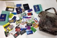 В Киеве пенсионер нашел документы, похищенные из машины борца с незаконными парковками