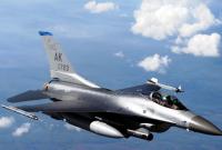 Самолеты ВВС Франции уничтожили склад оружия ИГИЛ на севере Сирии