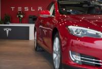Продажи электромобилей Tesla в России упали на 30 %
