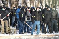 Во время Майдана гражданским лицам выдавали оружие со складов МВД