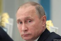 Путин призвал спецслужбы оперативно раскрывать "вражеские планы" против России