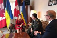 С.Полторак в Канаде обсудил с Х.Фриланд безопасность в Украине