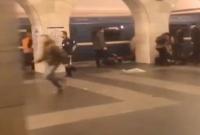 "Произошел хлопок, запыление": машинист поезда метро рассказал о теракте в Петербурге (видео)