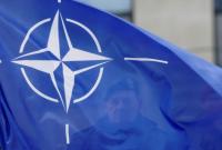 Курс на вступление в НАТО: Порошенко подписал закон об углублении Украиной сотрудничества с альянсом
