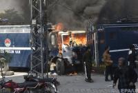 Массовые беспорядки в Пакистане: ранены более ста человек