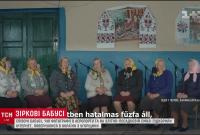 "Да и увидели мир, да и побыли в раю": в Украину вернулись знаменитые пенсионерки, которые покоряли Европу (видео)