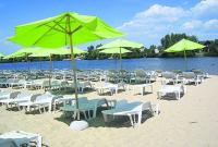 К летнему сезону-2017 в Киеве обустроят 11 пляжей