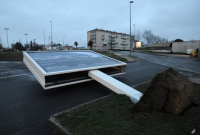 Во Франции из-за шторма обесточено более 250 тысяч домов