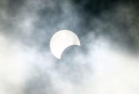 В сети появилось видео солнечного затмения 26 февраля