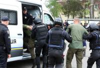 В центре Харькова будут патрулировать полицейские с автоматами на бронемашинах
