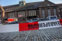 В Германии полицейская застрелила пассажира поезда, который с ножом напал на попутчика