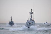 Преследовали 10 кораблей: в ВМС рассказали детали нападения РФ на украинские суда