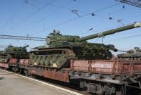 Возле границ Украины остается 53 тысячи военных РФ, - Минобороны