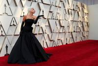 Леди Гага на красную дорожку «Оскара» вышла в ожерелье из «Завтрака у Тиффани» за 30 млн долларов