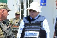 Координатор ОБСЕ в гуманитарной группе посол Тони Фриш посетил оккупированный Донецк
