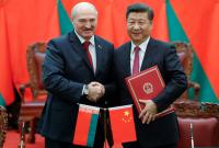 Лукашенко поздравил с победой единственный лидер государства