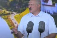 Лукашенко назвал СМИ частью гибридной войны против Беларуси