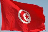 Тунис продлил режим чрезвычайного положения на полгода