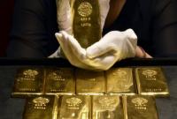 Из-за коронавируса в США возник дефицит золота