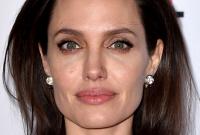 Анджелина Джоли снимет фильм про военного фотожурналиста